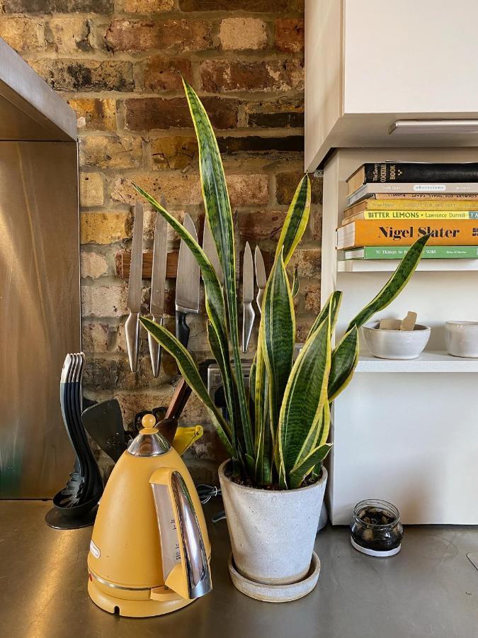 Bright & Beautiful Loft 10Mins To Shoreditch Londen Buitenkant foto